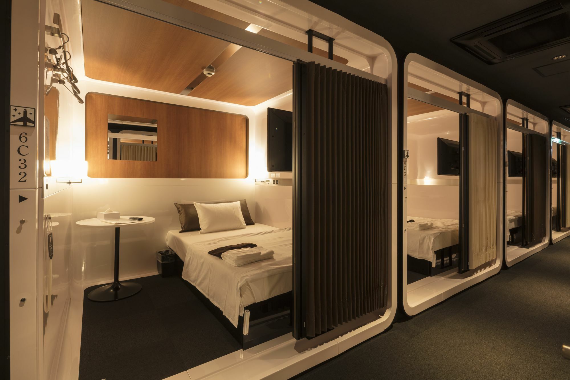 First Cabin Nishiazabu Tōkyō Extérieur photo